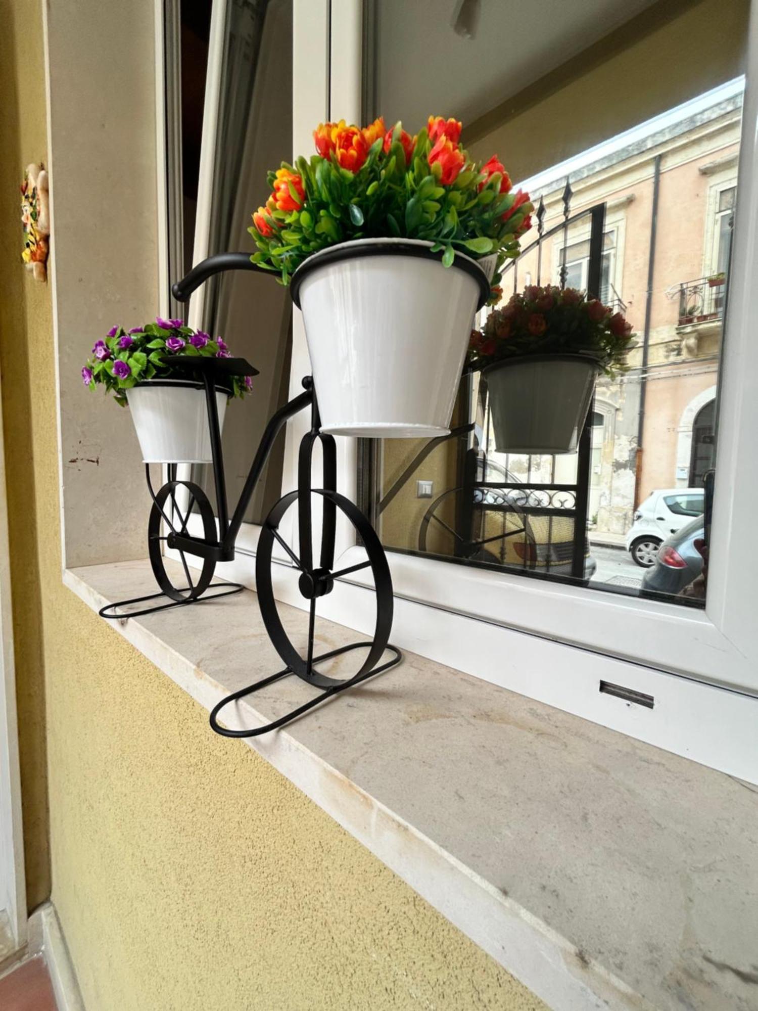 Casa Martina 2 Apartman Szirakúza Kültér fotó